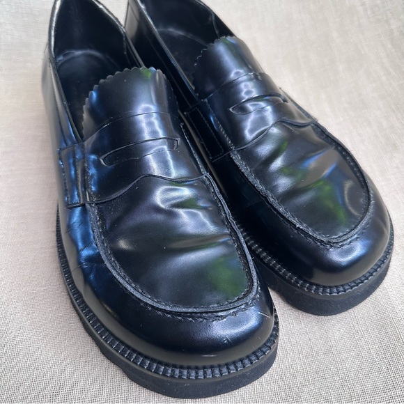 Donald J. Pliner Penny Loafers Glossy Slip-Ons - Picture 3 of 10